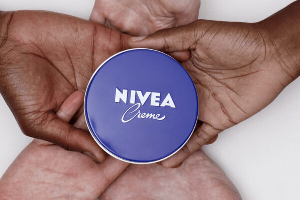 La Crema Nivea: 7 Usos Innovadores y 15 Beneficios Sorprendentes