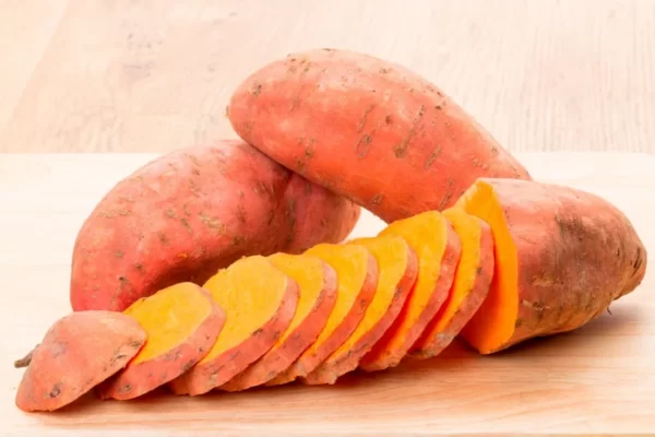 Jugo de Batata: Un Remedio Natural para la Gastritis, el Hígado y Mucho Más