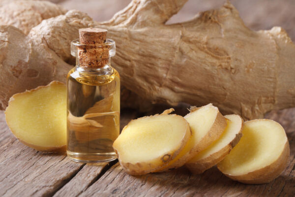 "Cómo Hacer Aceite de Jengibre en Casa: Beneficios, Propiedades y Usos para tu Salud"