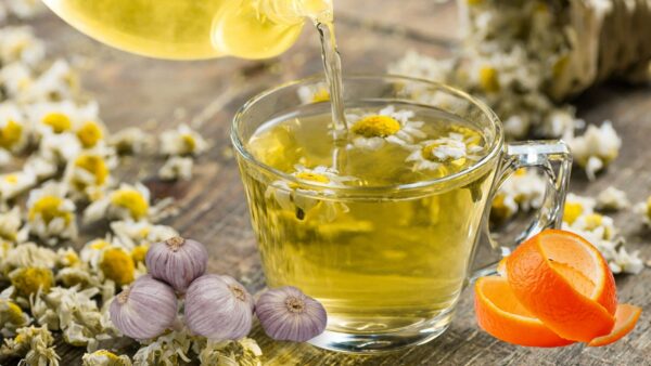 "Cáscara de Naranja, Ajo y Manzanilla: Remedio Natural con 20 Beneficios"