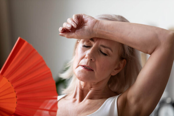 Cómo se siente la menopausia en el cuerpo: síntomas, consejos y duración