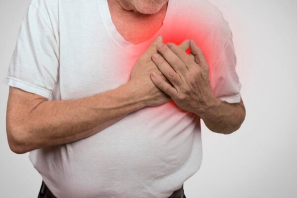 Síntomas de infarto: señales que no debes ignorar y cómo prevenirlo naturalmente